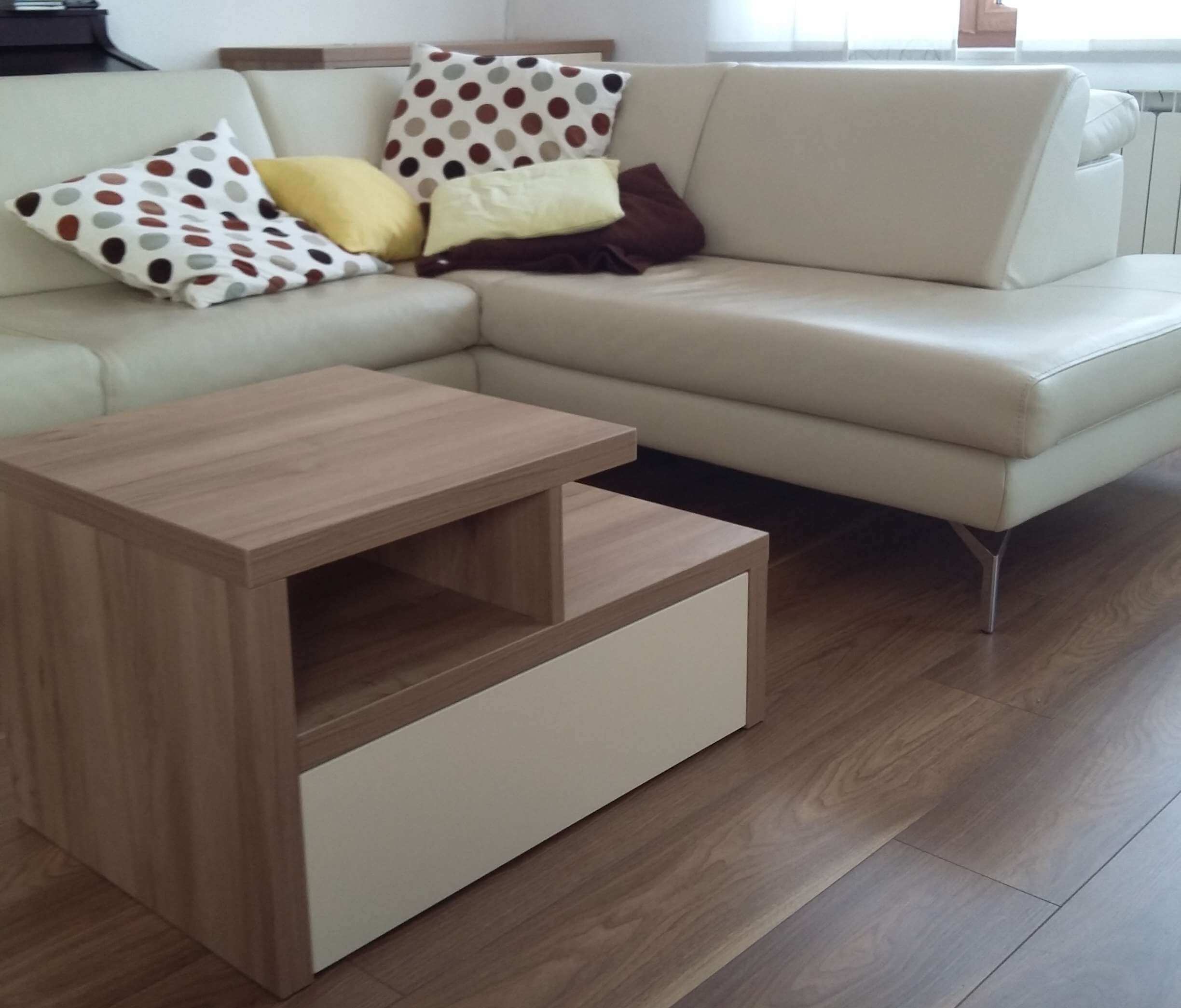 Dnevna soba mizarstva Jašovec Kastelic Kamnik